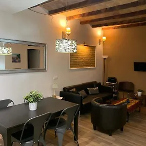 https://apartament-modern.topbarcelonahotels.com