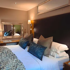 https://silver-forest-boutique-lodge-and-spa.hotels-capetown.com