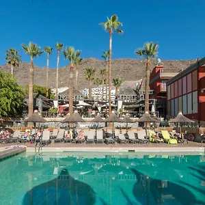 https://harbour-club-ii.tenerifehoteles.net